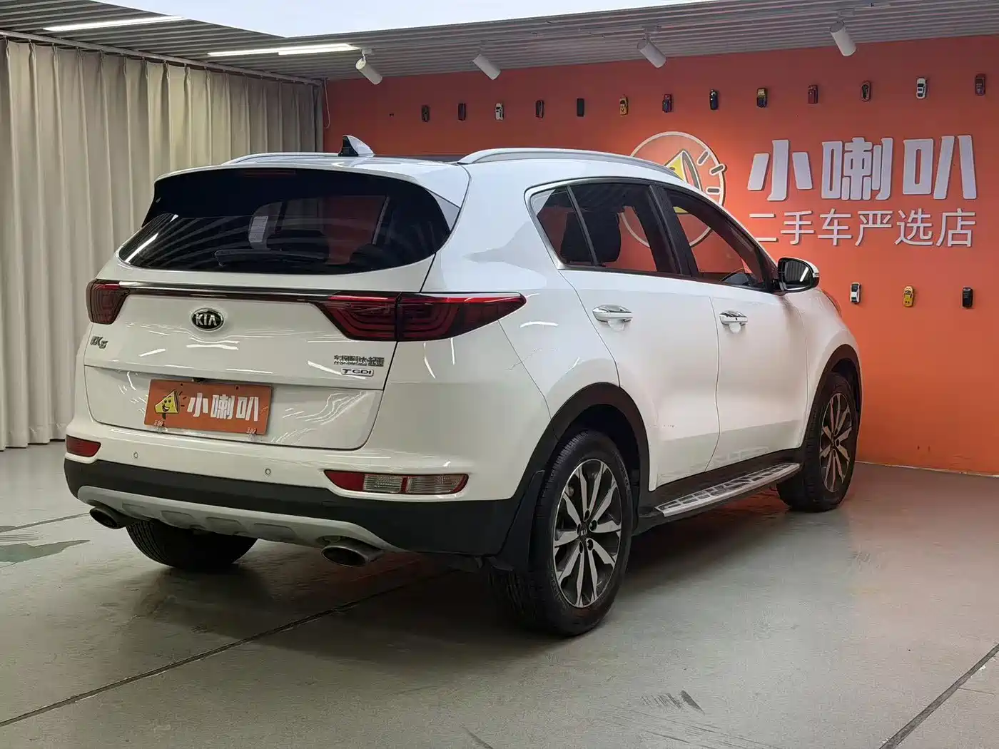 Kia KX5 2017 1.6T Automatic 2WD 15th Anniversary Special DLX фото 4