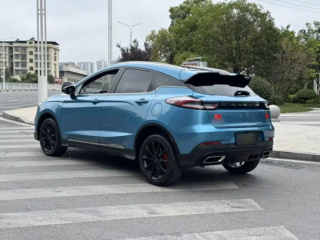 Geely Emgrand S 2022 2022 1.4T CVT Crossover Player
