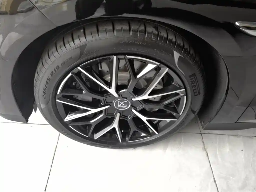 BYD Han 2024 EV Glory Edition 610KM AWD Celestial Eye Smart Driving фото 23