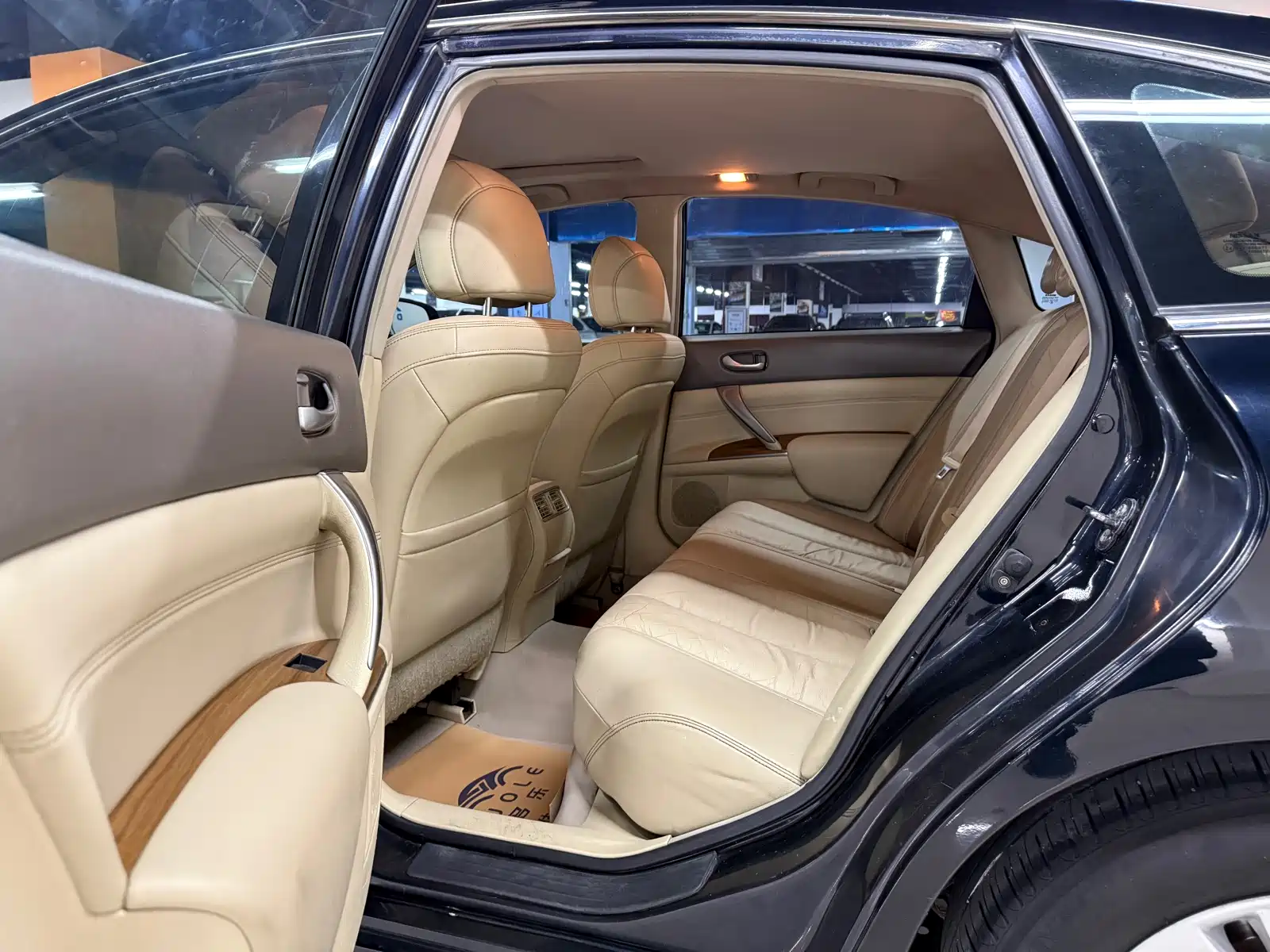 Photo 6 - Nissan Teana