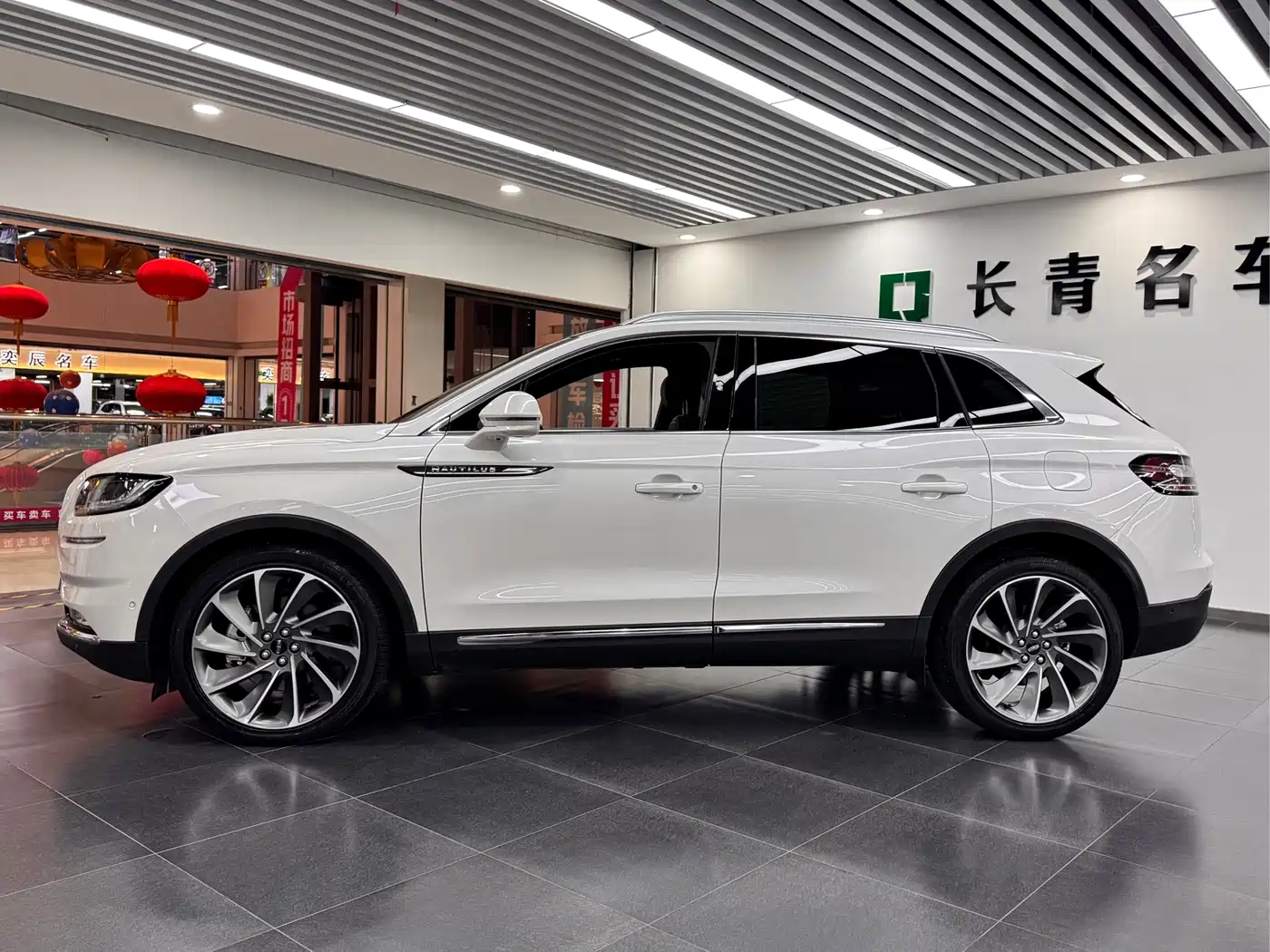 Lincoln Nautilus 2025 2021 Facelift 2.7T 4WD Premium Edition