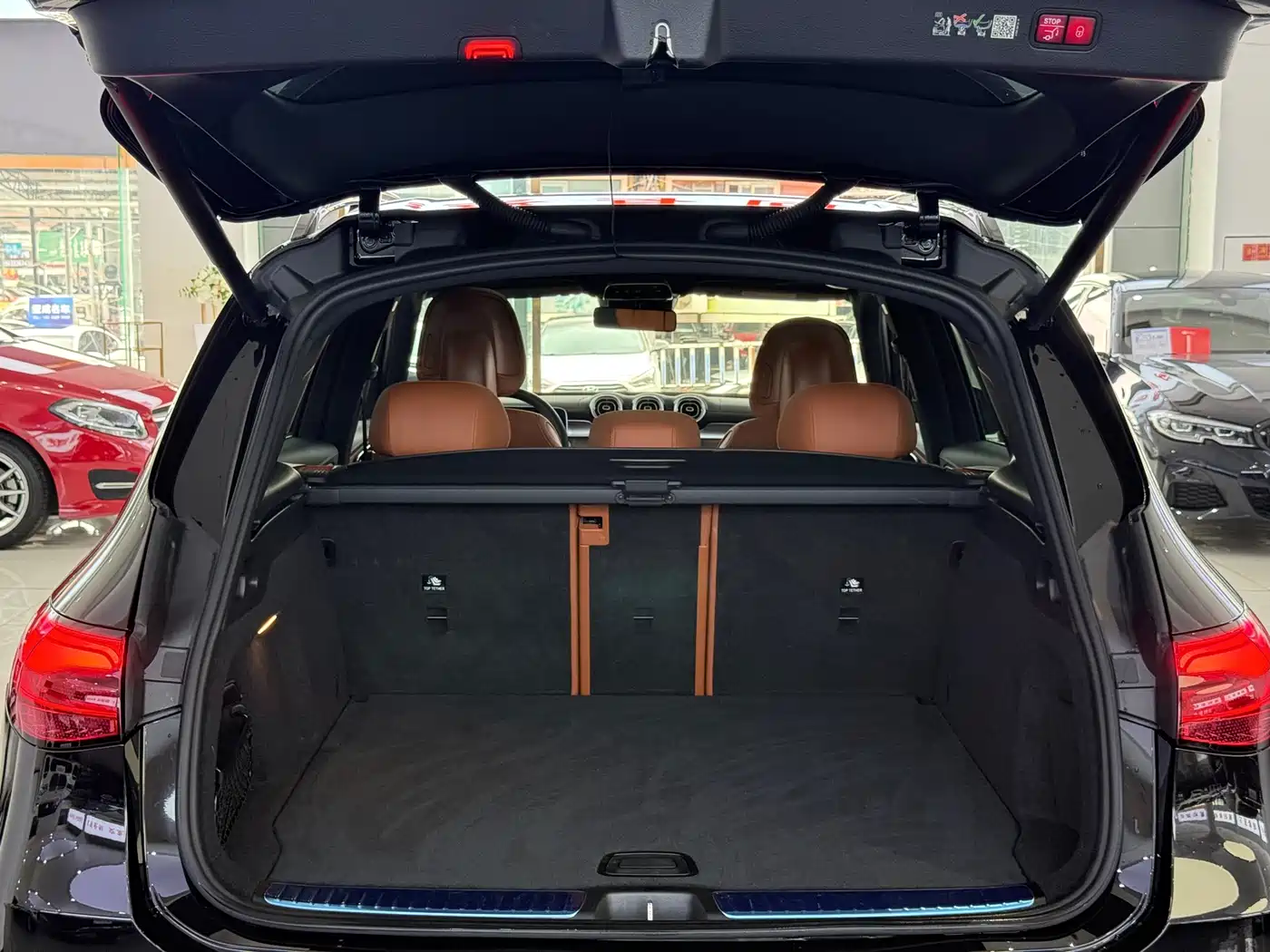 MERCEDES-BENZ GLC