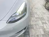 Photo 5 - Tesla Model Y