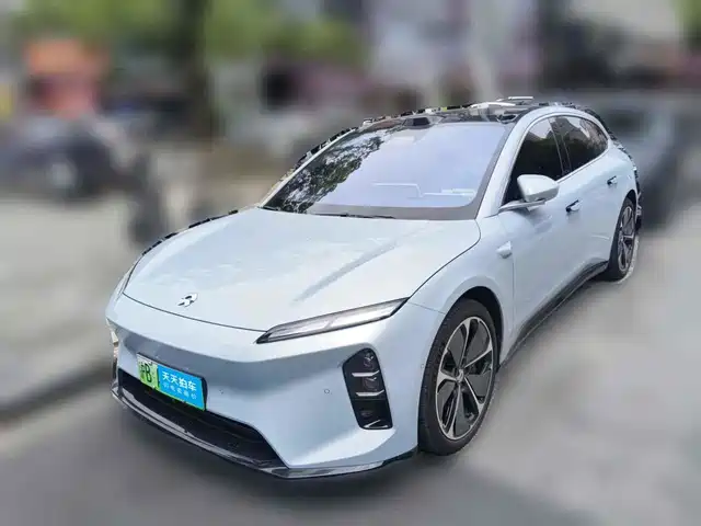 NIO ET5T 2025 75kWh Touring — фото 1