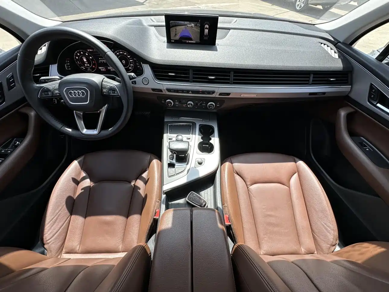 AUDI Q7