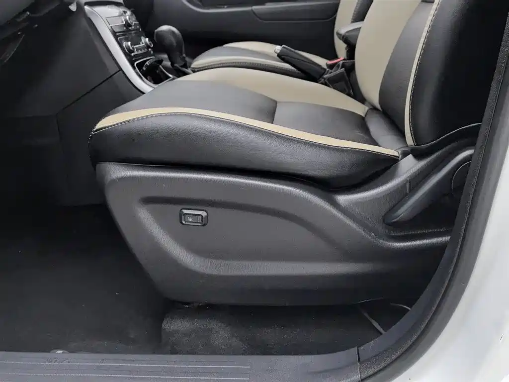 CHANGAN CHANGAN AUCHAN A600EV