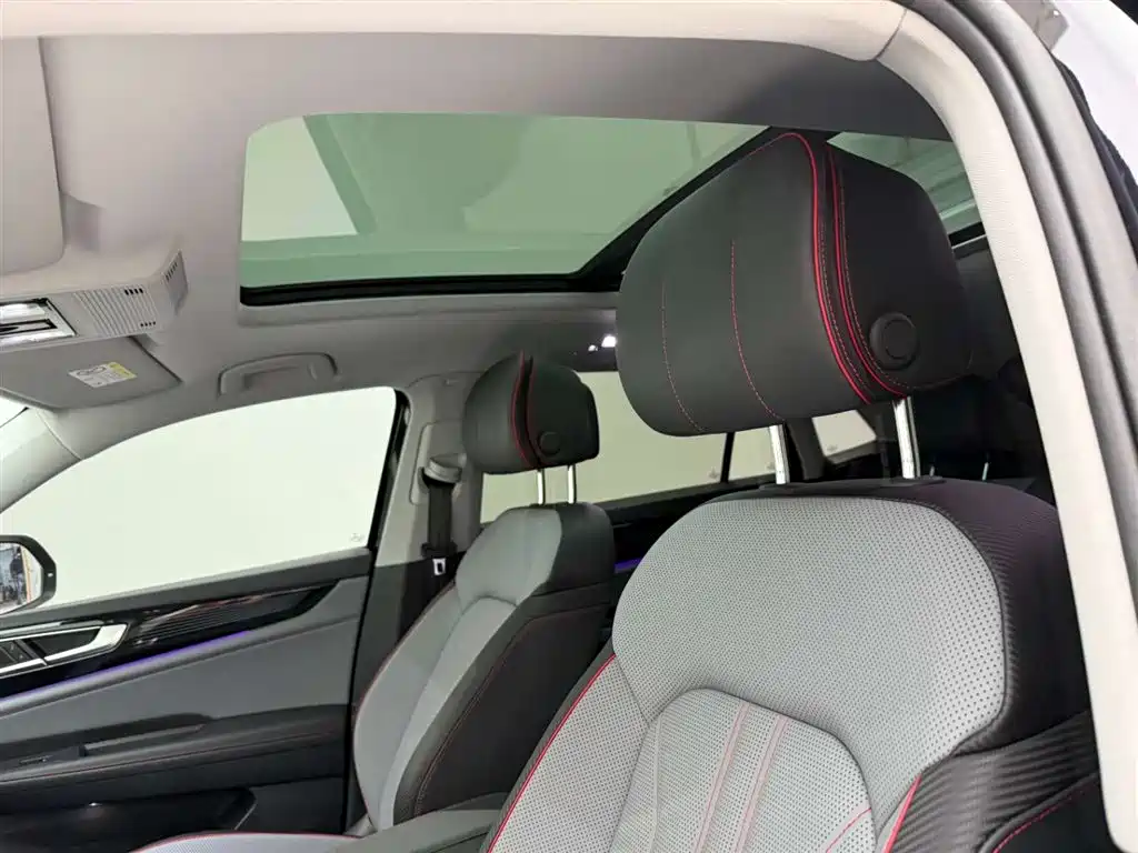 Volkswagen Teramont 2024 Teramont X 380TSI 4WD Premium Luxury Edition фото 16