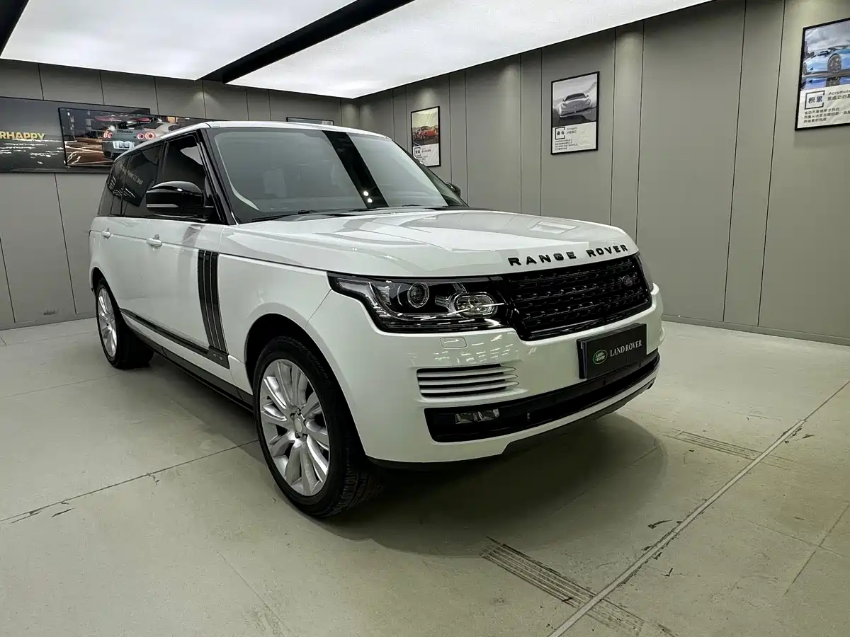 Land Rover Range Rover 2016 3.0 SC V6 Vogue LWB фото 3
