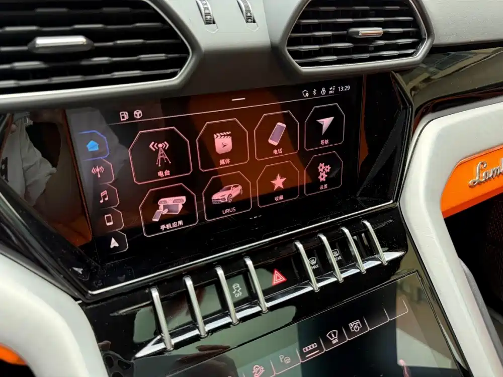 Lamborghini Urus 2023 2021 4.0T V8