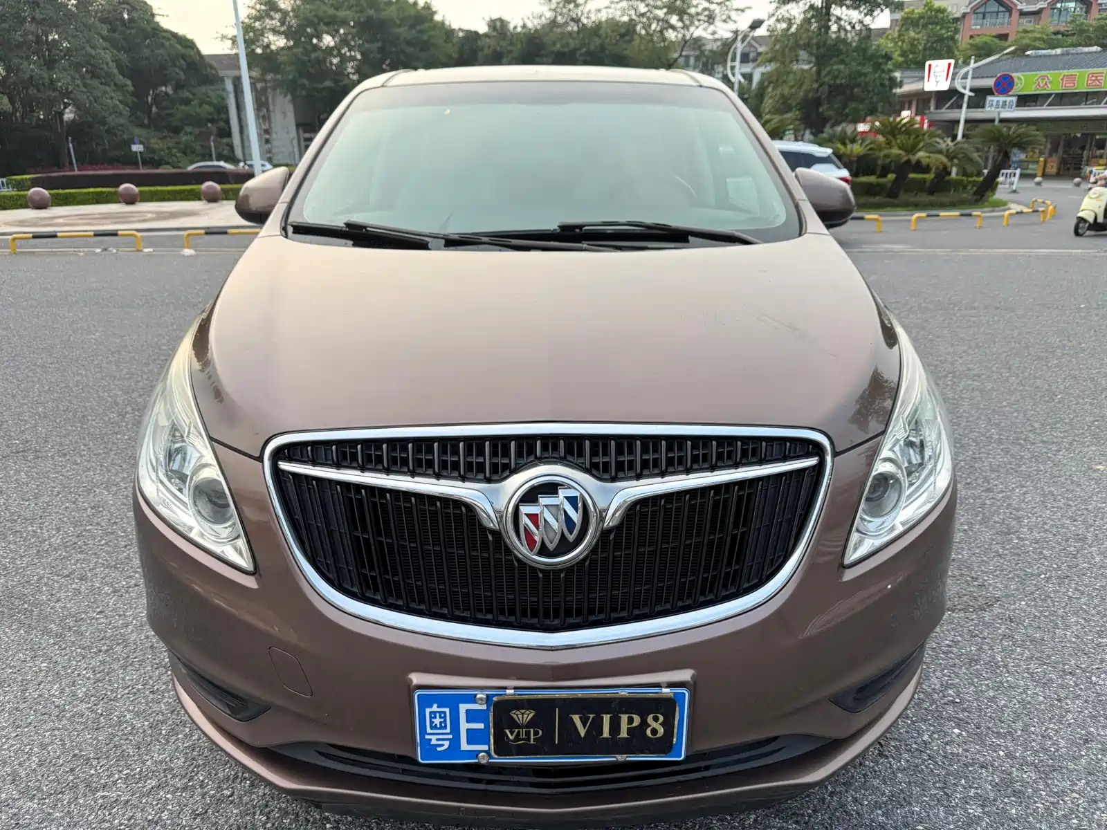 Фото 2 - Buick GL8