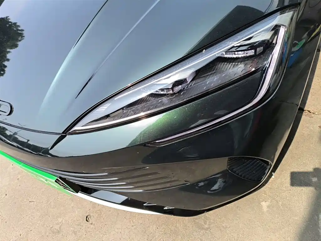 BYD Seal 2023 DM-i 1.5L 121km Luxury фото 24