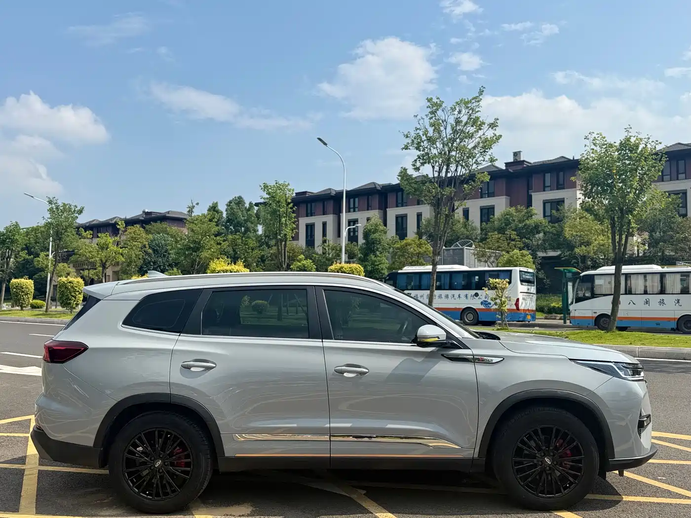 CHERY TIGGO 8 PRO