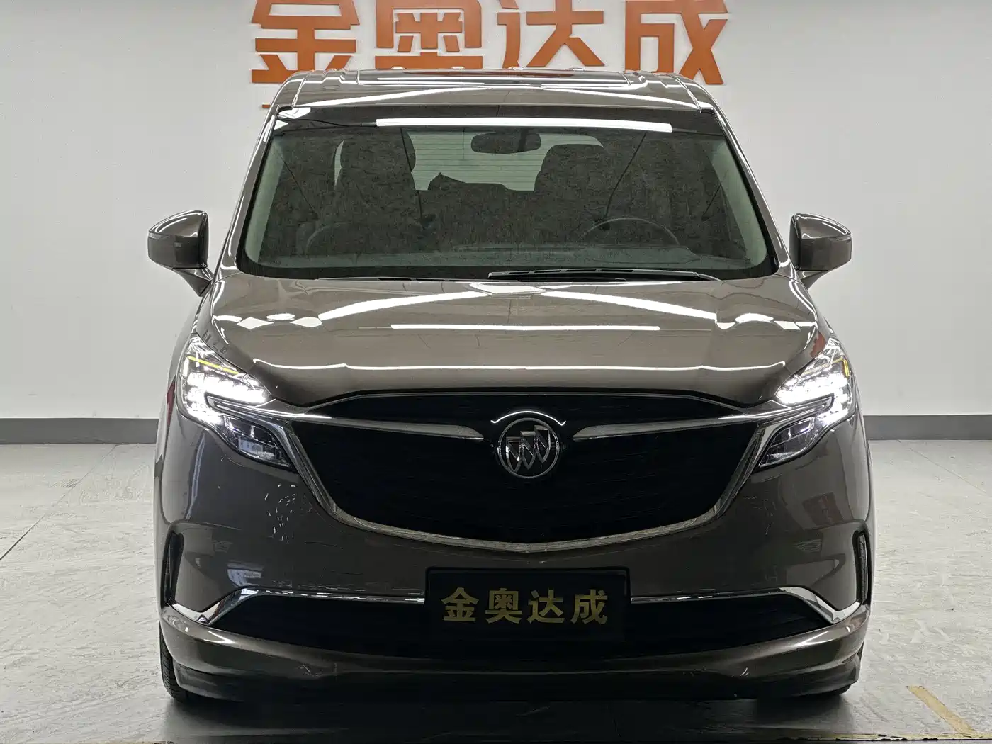 Buick GL8 2020 Model ES Landglory 653T Comfort фото 2