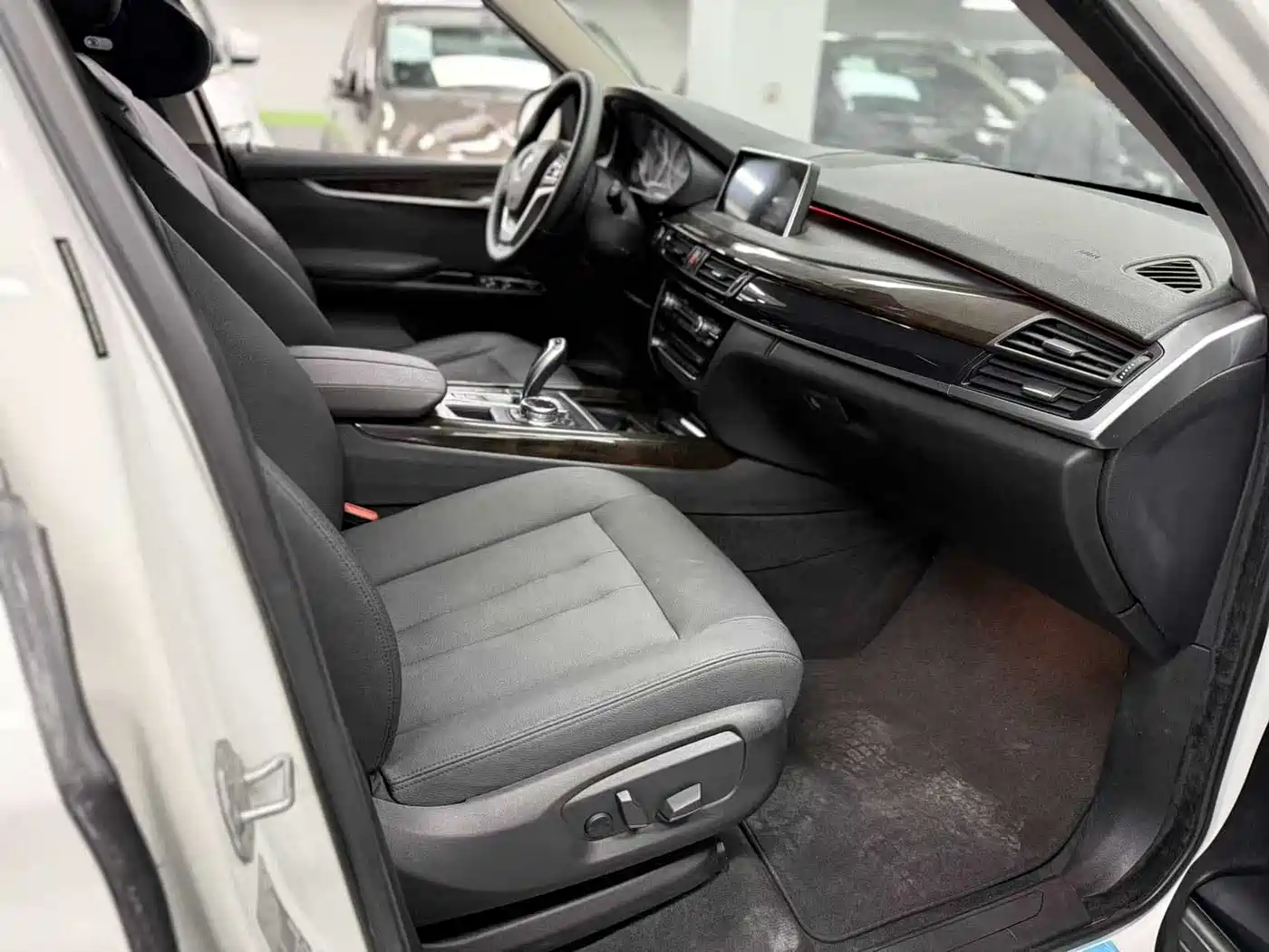 BMW X5 (Import) 2014 xDrive35i Luxury фото 8