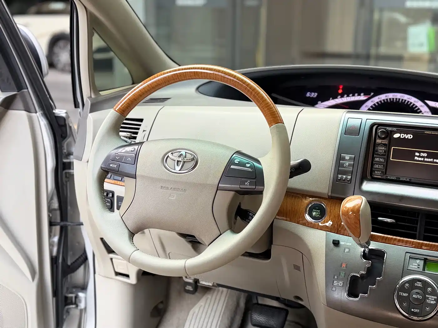 Toyota Previa 2010 2006 2.4L 7-seater Standard