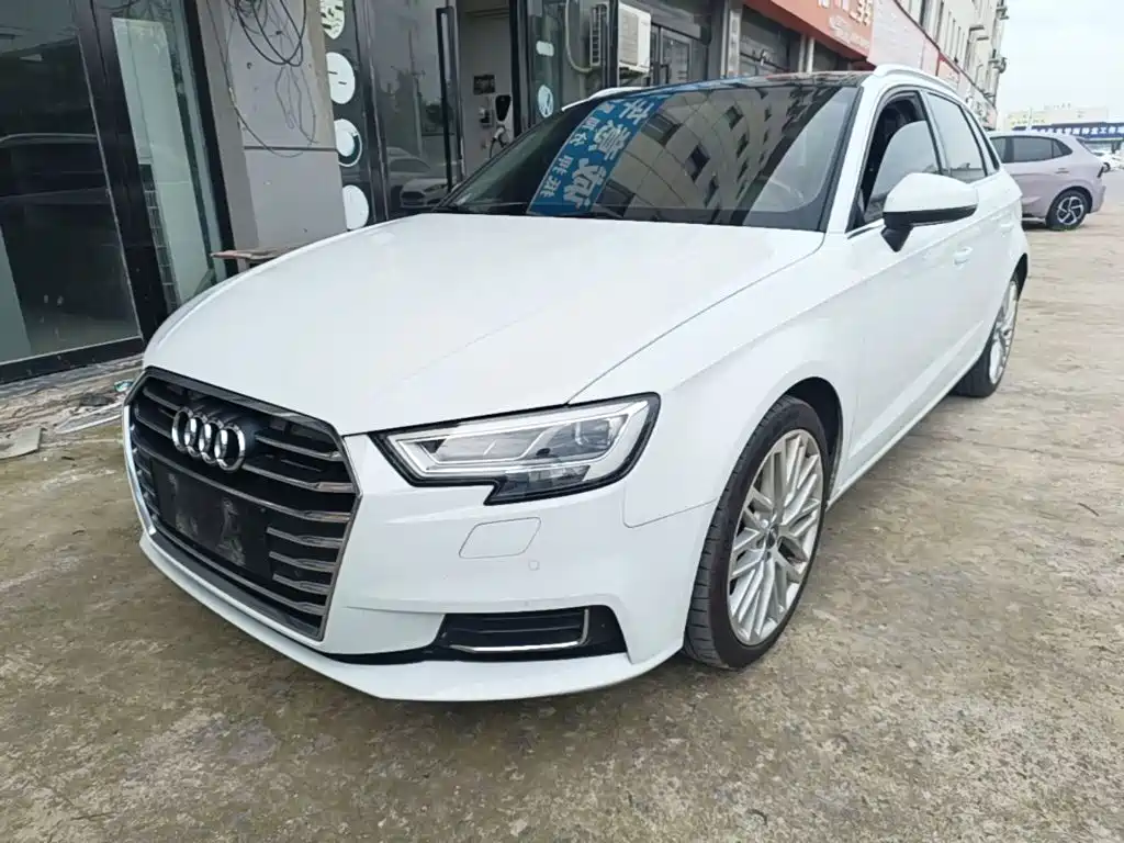 Фото 2 - Audi A3