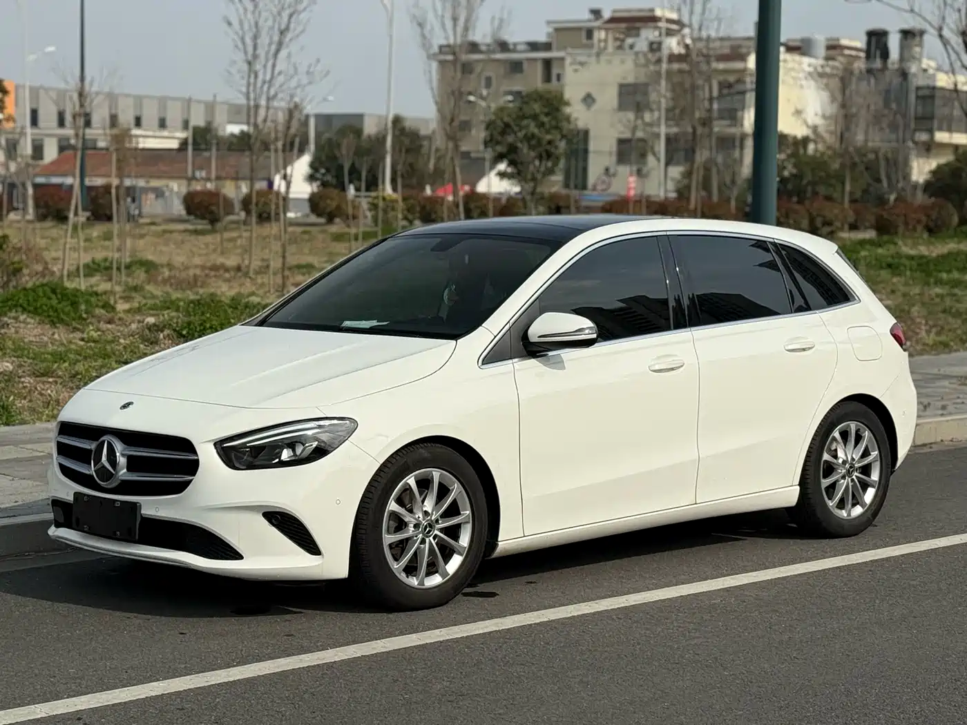 MERCEDES-BENZ B CLASS