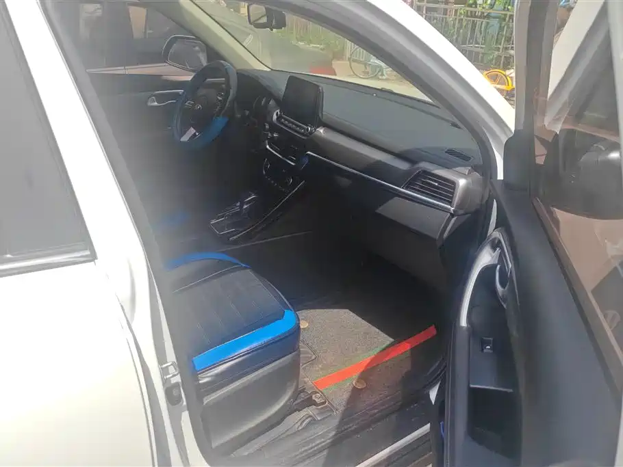 Kia Sportage 2019 2.0L Automatic Smart Luxury Edition фото 8