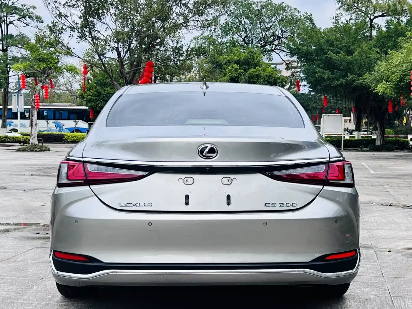 Lexus ES 2021 200 Excellence Edition фото 4
