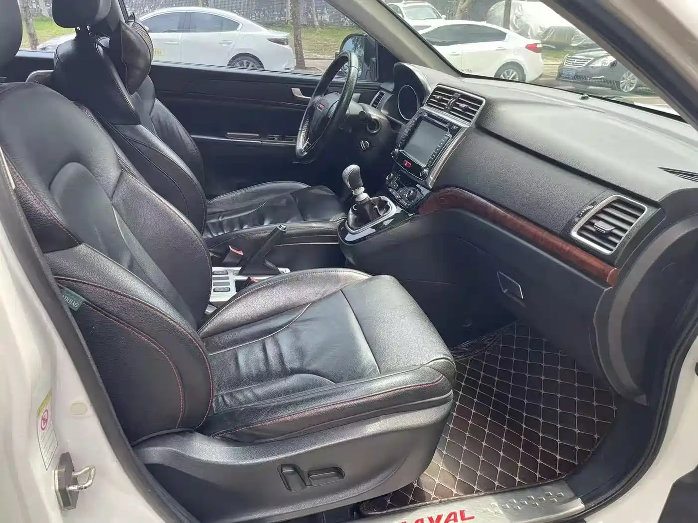 Haval H6 2013 Sport Edition 1.5T Manual 2WD Premium фото 9