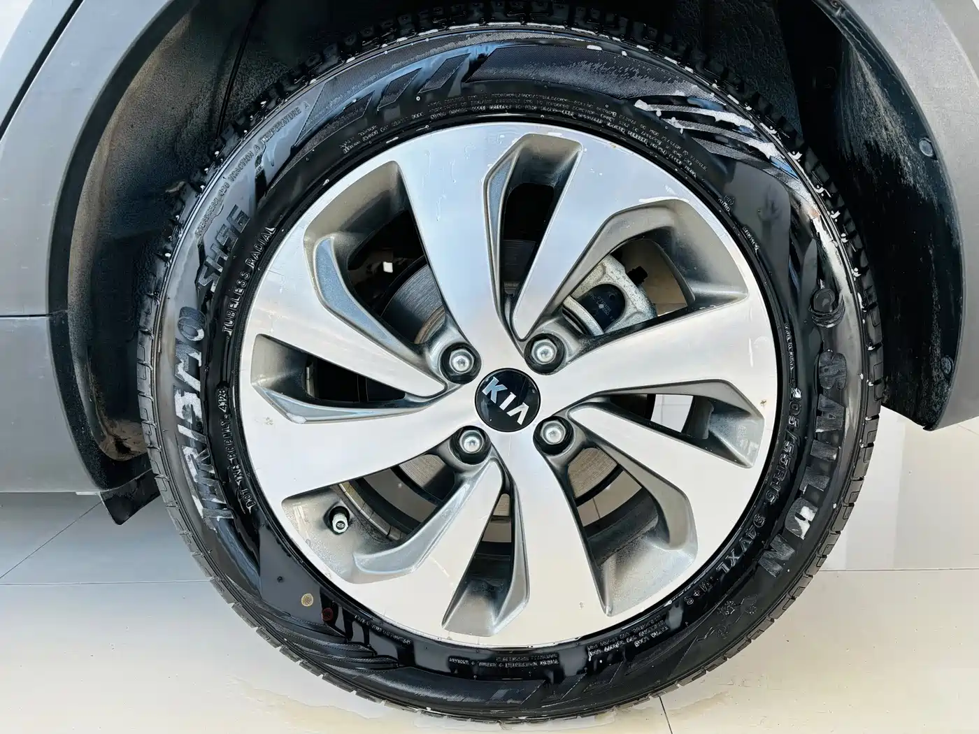 Kia KX CROSS 2018 1.6L Automatic Smart Sunroof Edition фото 22