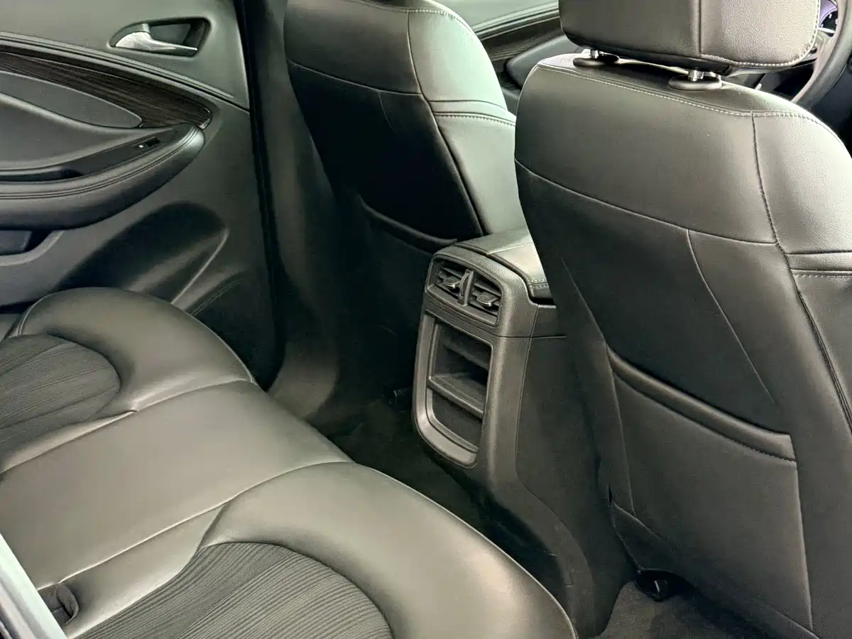 Buick Envision Plus 2021 532T FWD Leading Trim фото 15