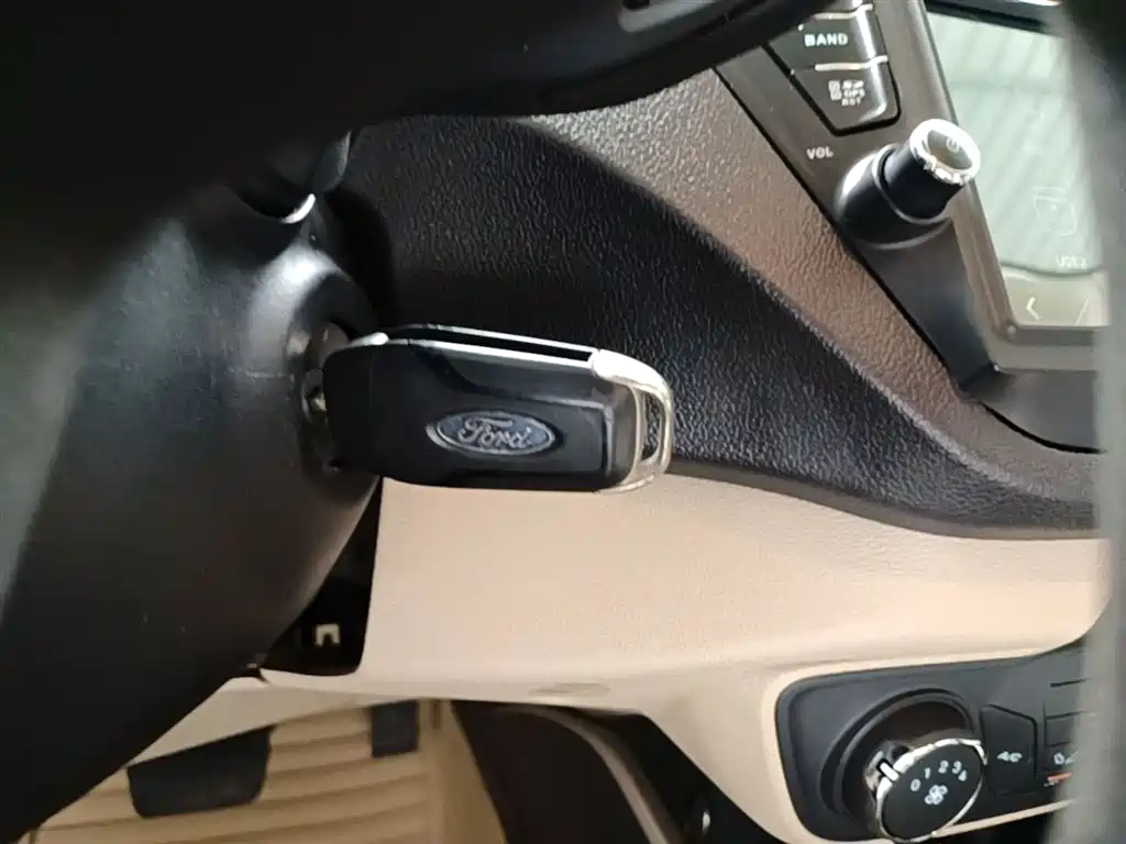 Ford Escort 2015 2015 1.5L Automatic Comfort