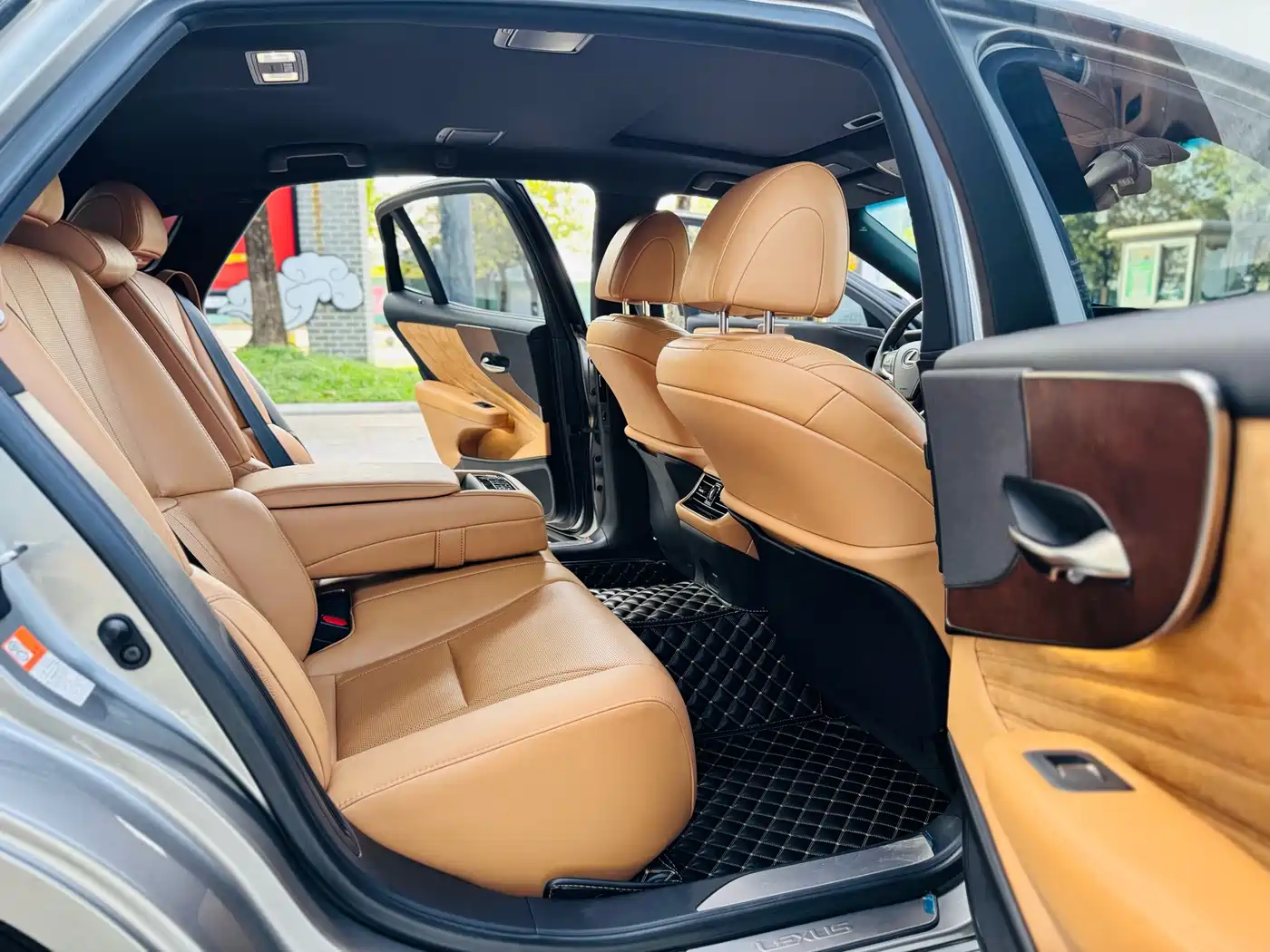 Lexus LS 2022 2021 500h Excellence Edition