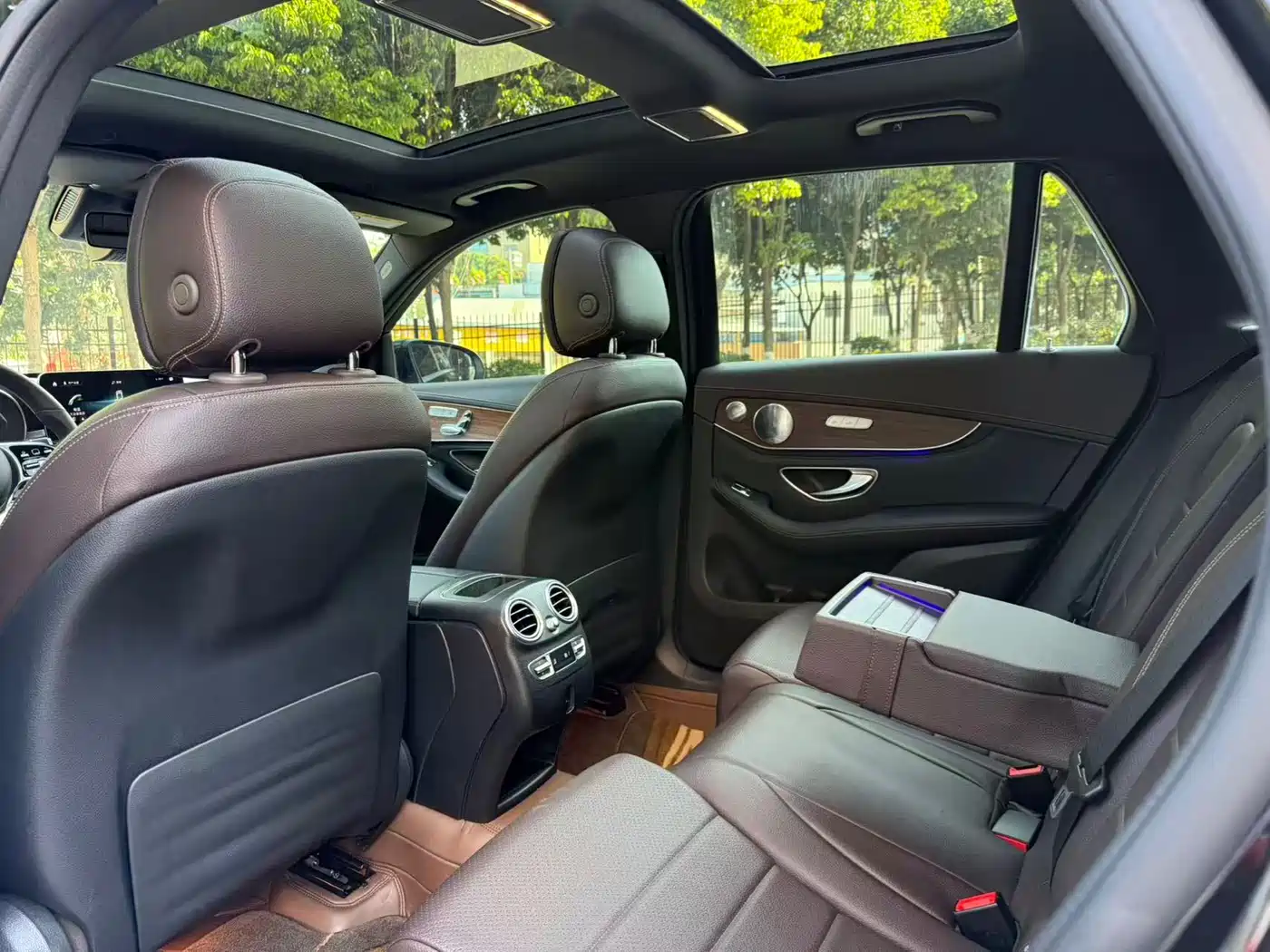 Mercedes-Benz GLC 2020 GLC 300 L 4MATIC Luxury фото 27