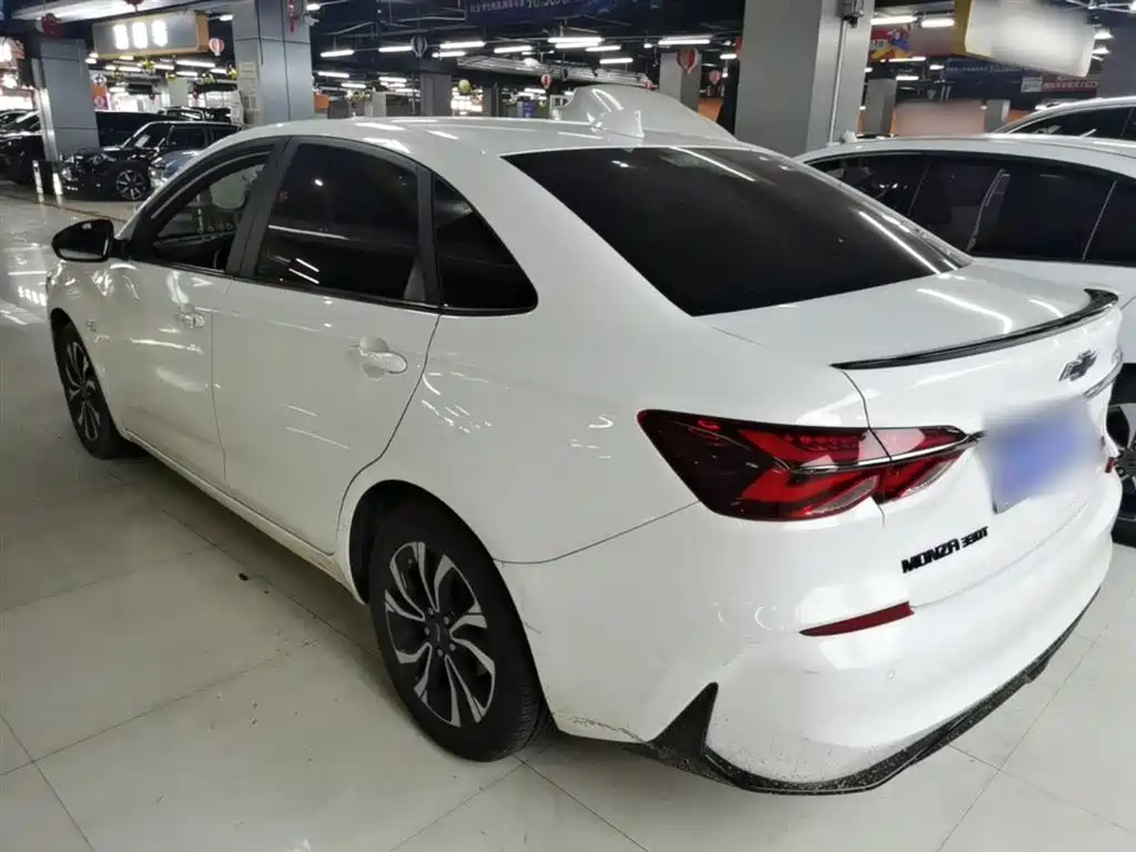 Chevrolet Monza 2019 RS 330T Auto Smooth Edition China VI фото 5