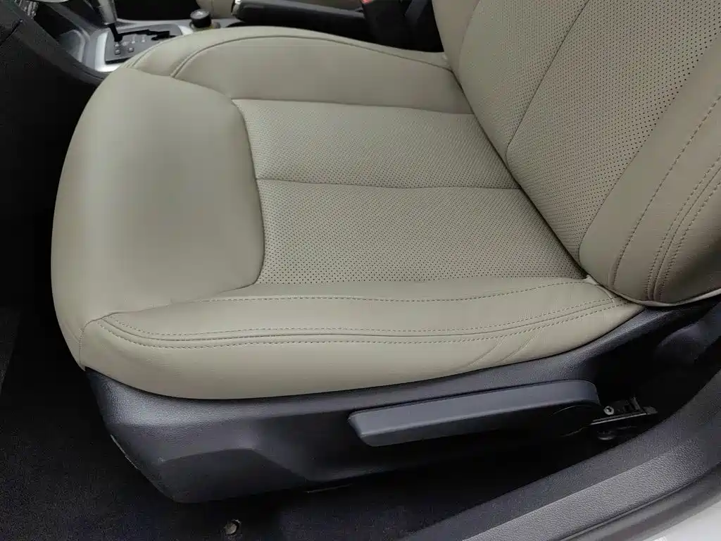Peugeot 308 2014 2013 Model 1.6L Automatic Superior Style