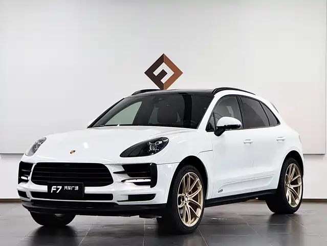 Porsche Macan 2020