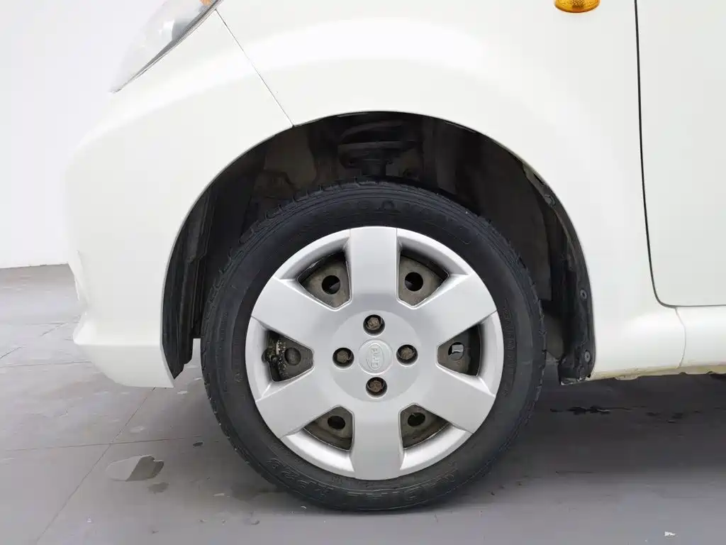 BYD F0 2016 2015 1.0L AMT Xuan Cool Edition