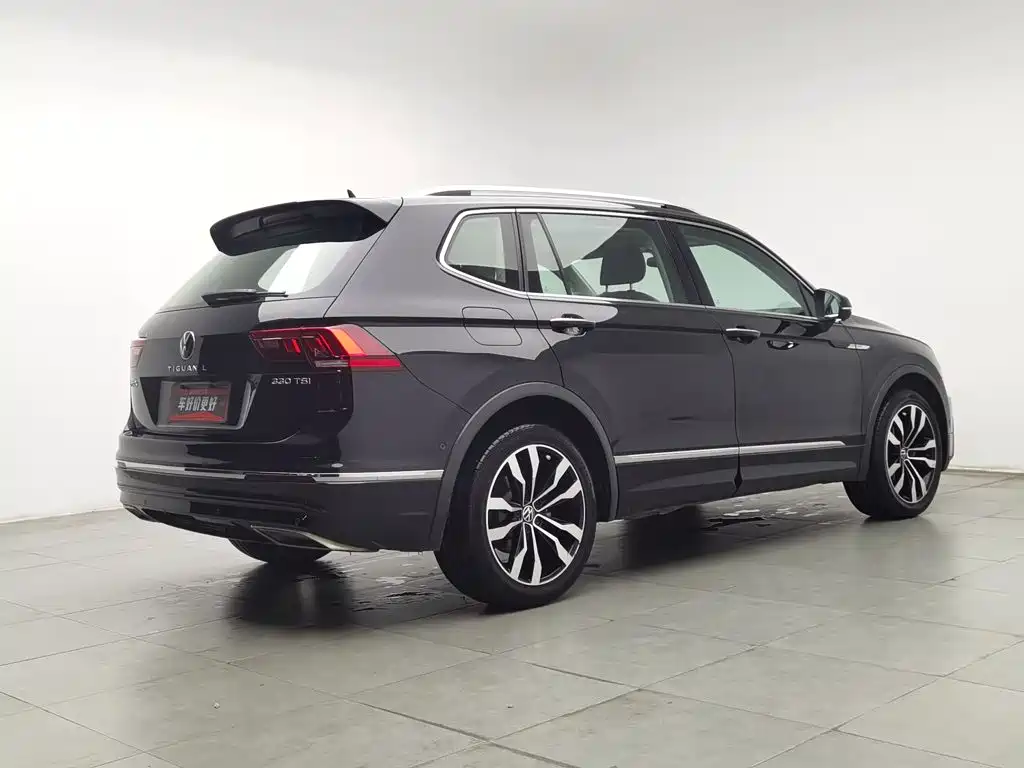 Фото 2 - Volkswagen Tiguan L