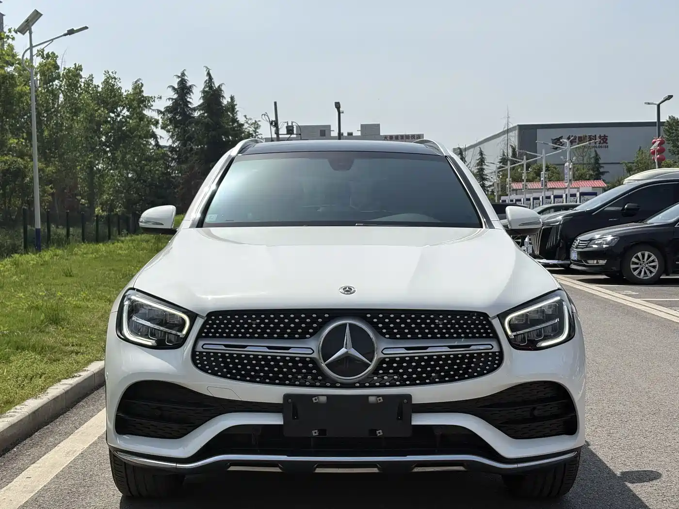 Mercedes-Benz GLC 2020 GLC 260 L 4MATIC Luxury фото 2