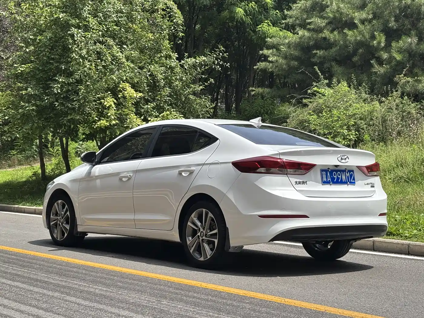 Hyundai Elantra 2016 Model 1.6L Automatic Smart Elite фото 4