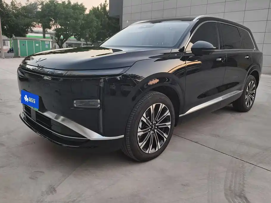 Photo 1 - Wuling Motors Wuling Starlight L