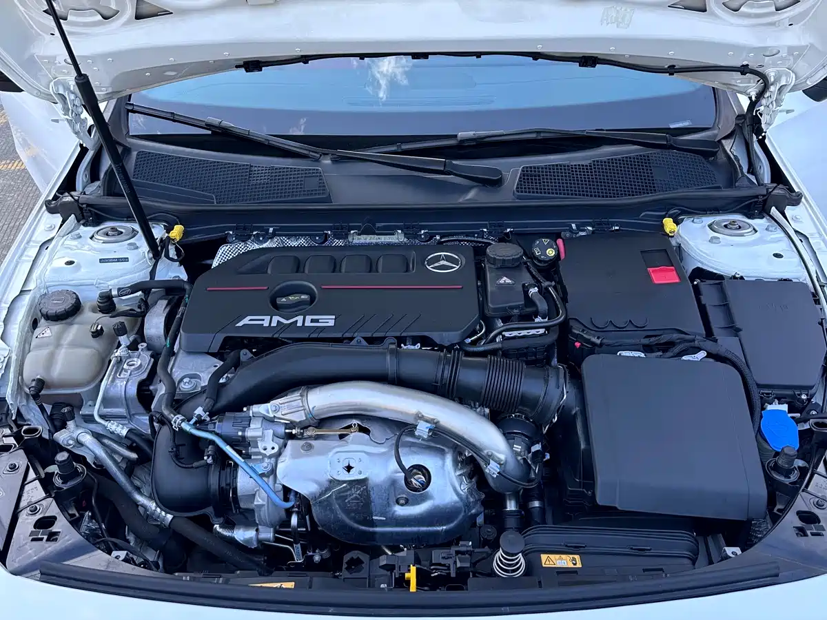 Mercedes-Benz A-Class AMG 2020 AMG A 35 L 4MATIC фото 14