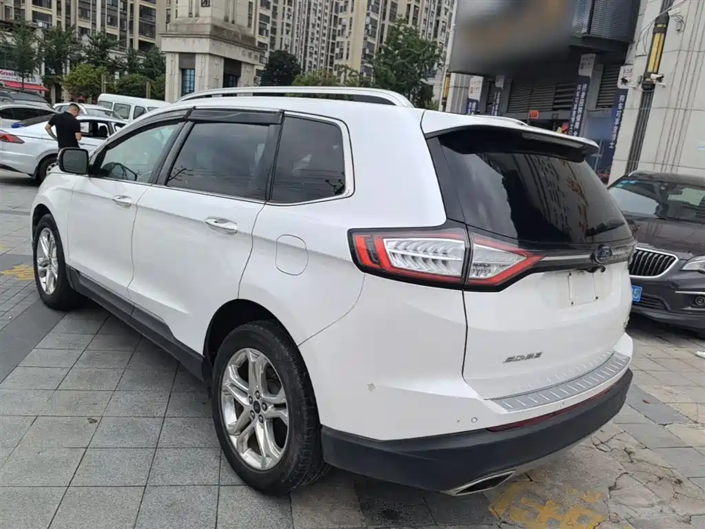 Ford Edge 2016 2015 2.0T GTDi 2WD Luxury