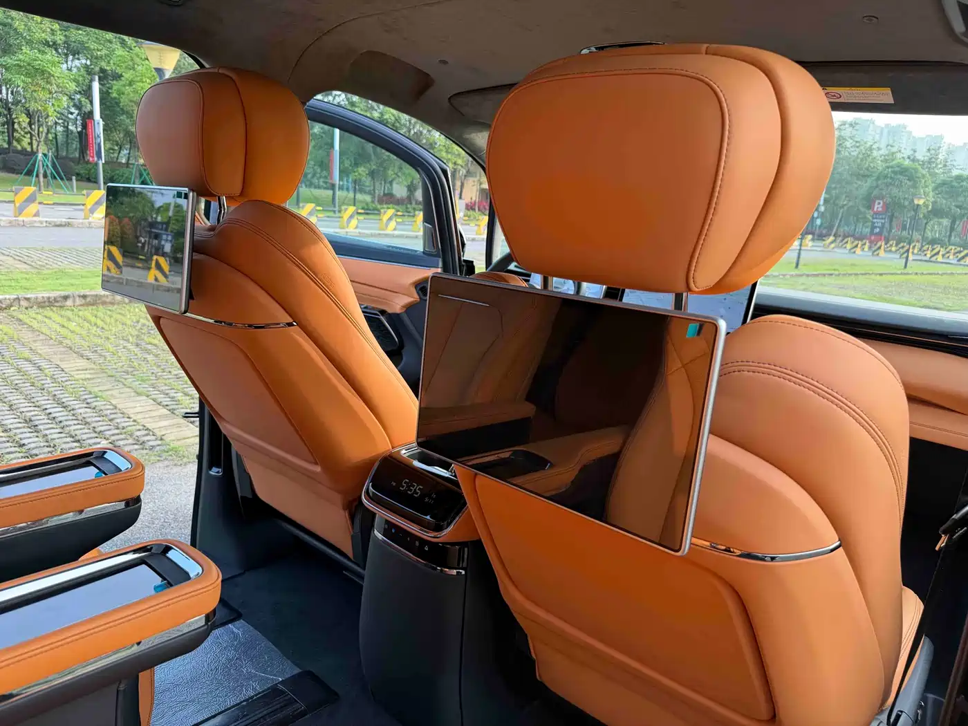 Geely Galaxy Yizhen L380 2025 Model 805km Flagship Edition AWD фото 35