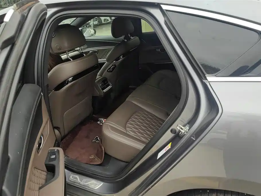 BYD Han 2023 DM-i Champion Edition 121KM Premium фото 11