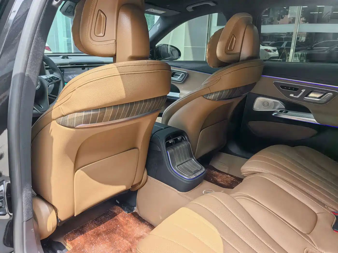 Mercedes-Benz E-Class 2026 2026 E 300 L Luxury