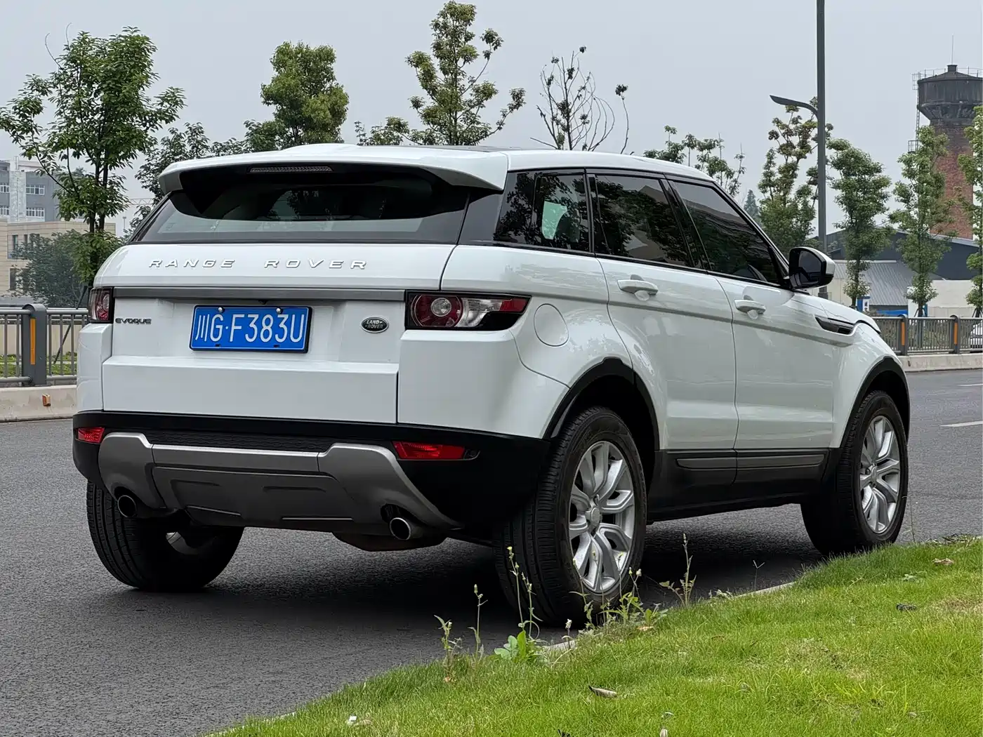 Фото 16 - Land Rover Range Rover Evoque