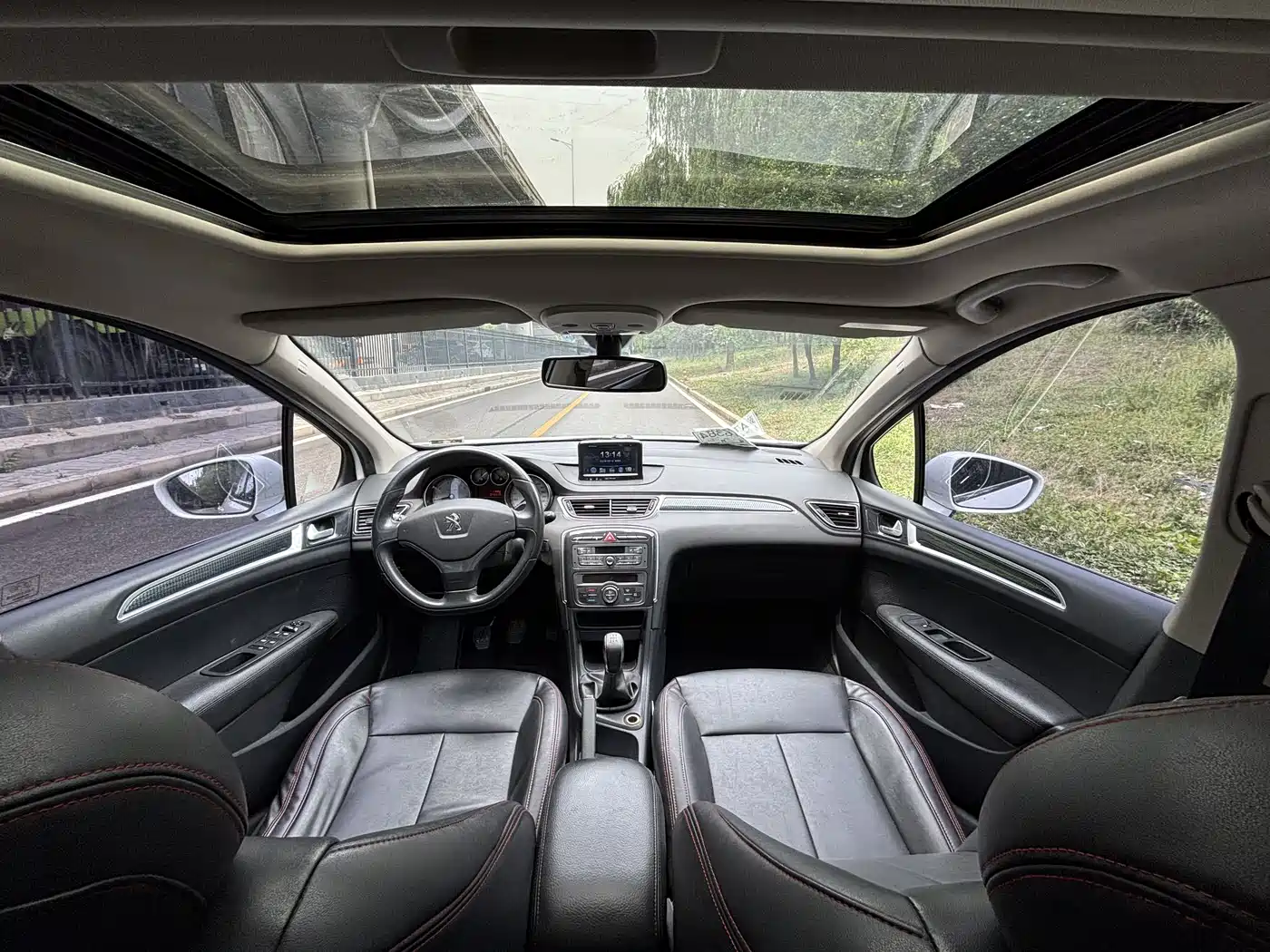 Peugeot 308 2014 Model Joy Edition Classic 1.6L Manual Trend Style фото 9