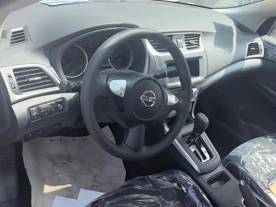 Nissan Sylphy 2026 2024 Model Year Facelift Classic 1.6XE CVT Comfort Edition