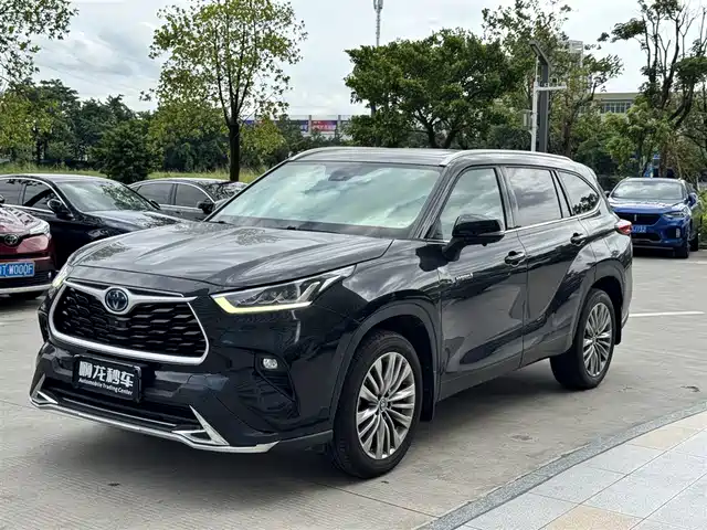 Toyota Highlander 2022
