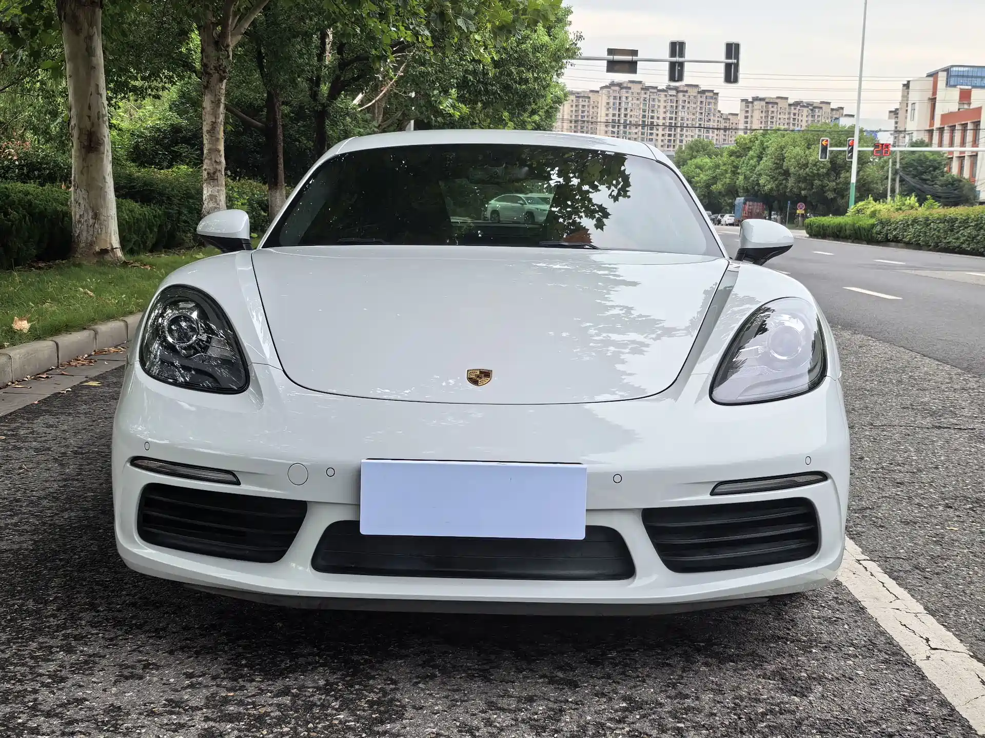 صورة 2 - Porsche 718
