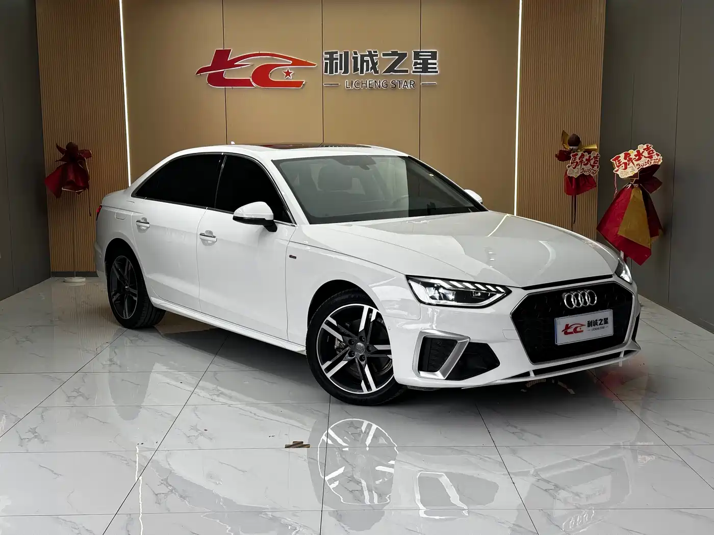 Audi A4L 2020 40 TFSI Luxury Dynamic фото 3