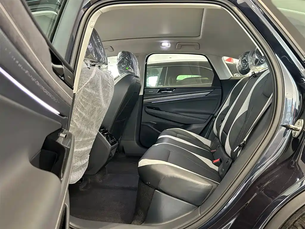 Фото 9 - Volkswagen ID.7 VIZZION