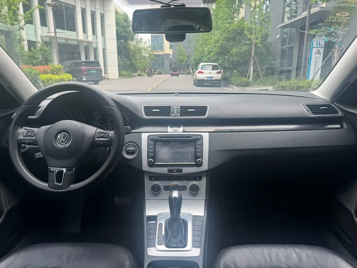 Volkswagen Magotan 2012 Facelift 1.8TSI Luxury фото 19